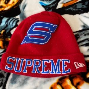 Supreme New Era Beanie